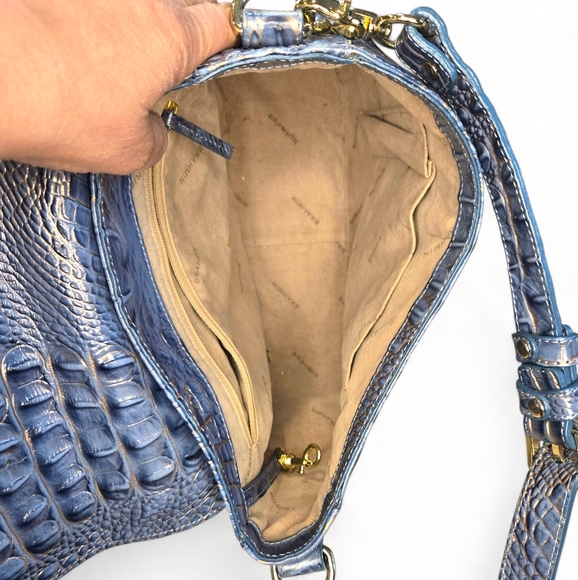 Brahmin Briar Croc Embossed Leather Heavenly Blue Ombre Melbourne Crossbody - Picture 8 of 9